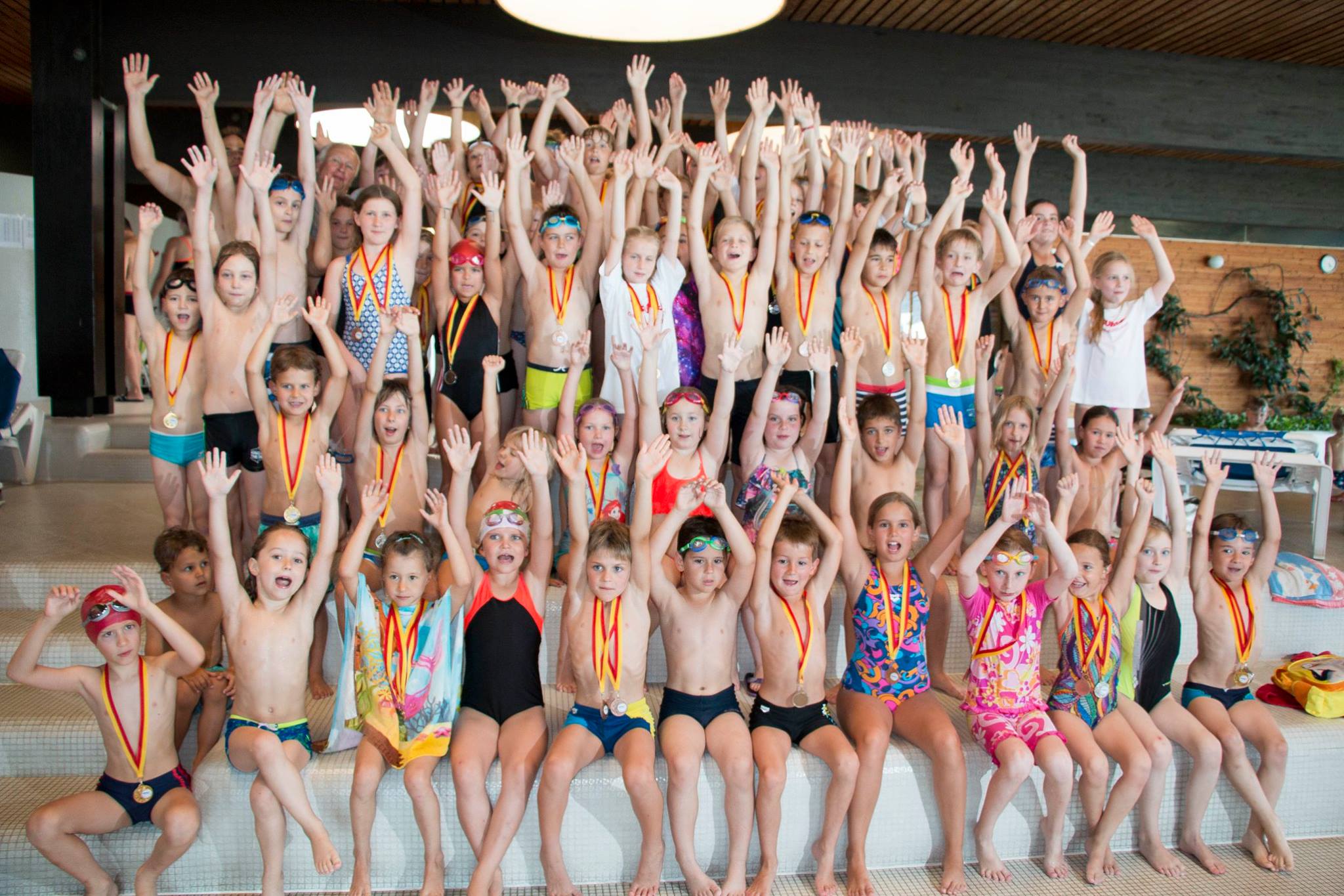 Gruppenfoto des 10. Neusiedler Pfingstschwimmen 2017